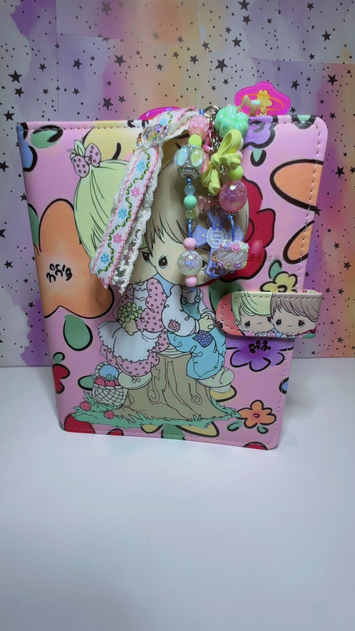 Precious Moments Binder, Paper, & Charm