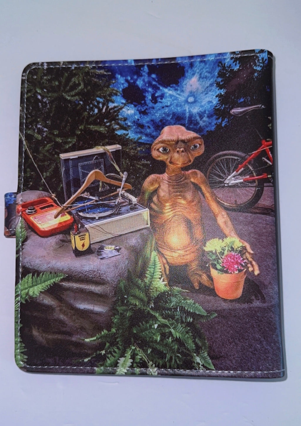 E.T. A5 Binder & Paper