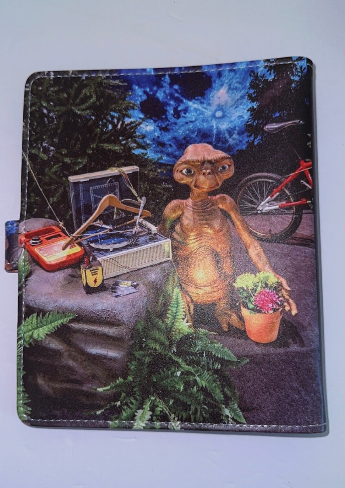 E.T. A5 Binder & Paper