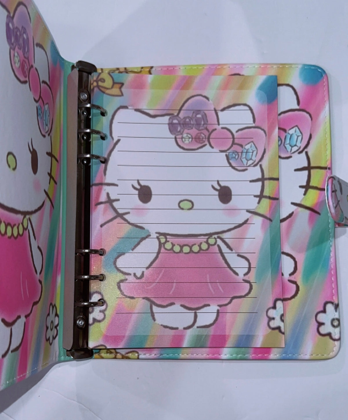 Hello Kitty A5 Binder & Paper