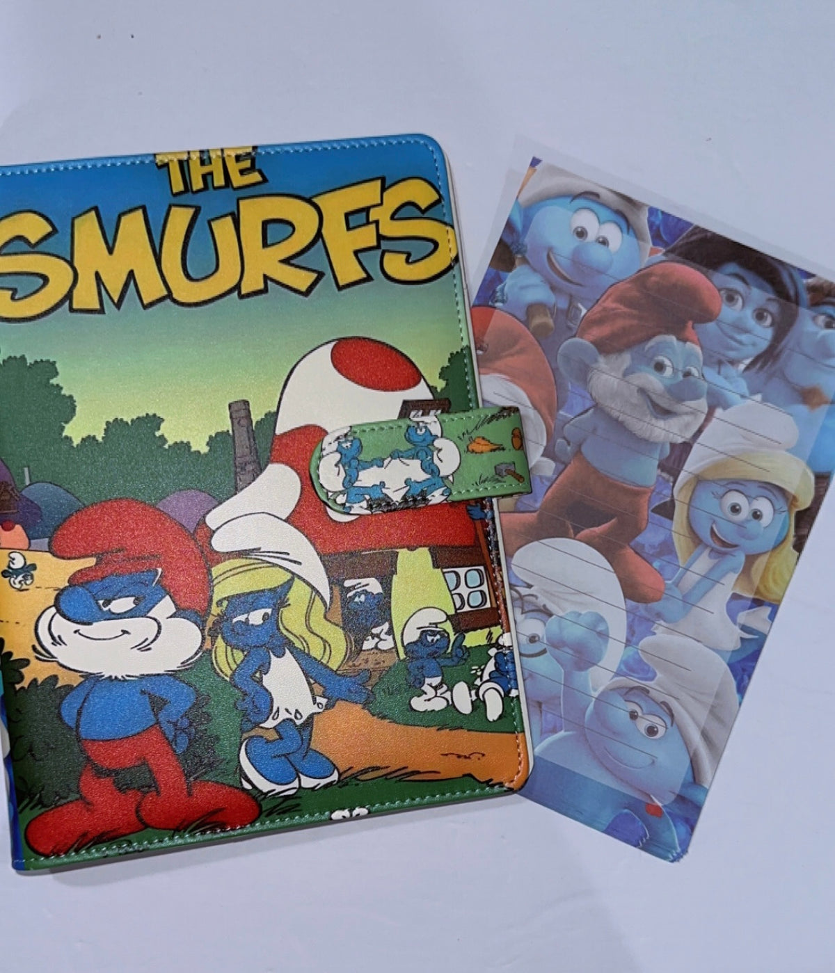 Smurfs A5 Binder with secretarial pockets